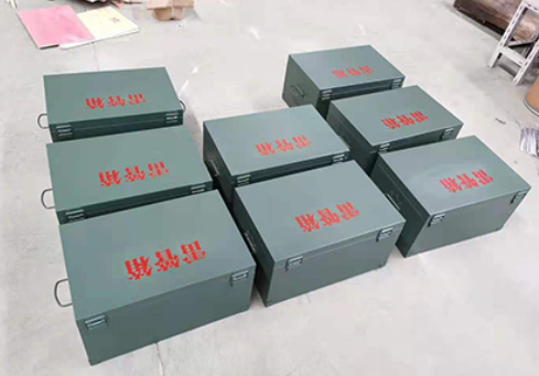 弋阳炸药箱和雷管箱一般是怎么存放的？
